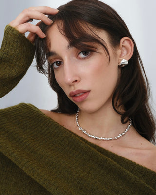 PRESSED POD CHOKER